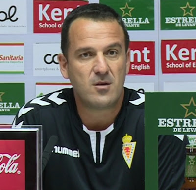 Enelbanquillo.tk Paco García «Si queremos crecer tenemos que ganar»