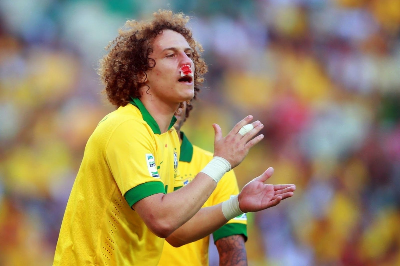 ALL SPORTS PLAYERS: David Luiz Young Brazilian Footballer 2014