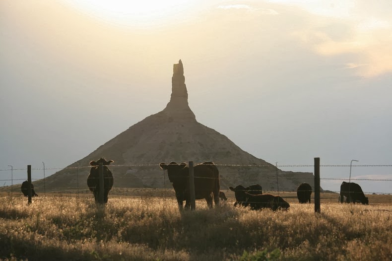 Chimney Rock: La gran chimenea de piedra en Nebraska - POP-PICTURE