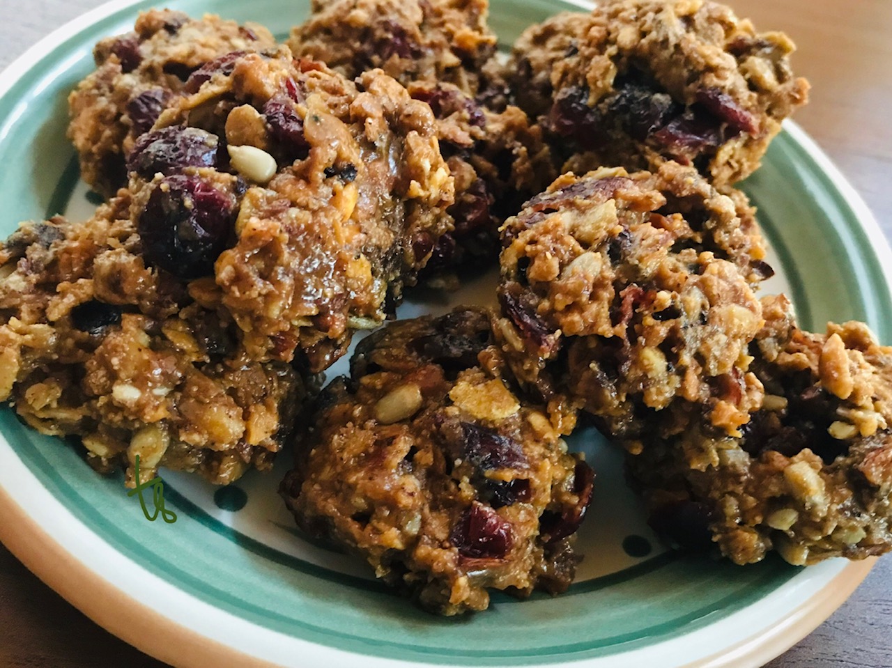 Easy NoBake Fruit n Nut Energy Cookies