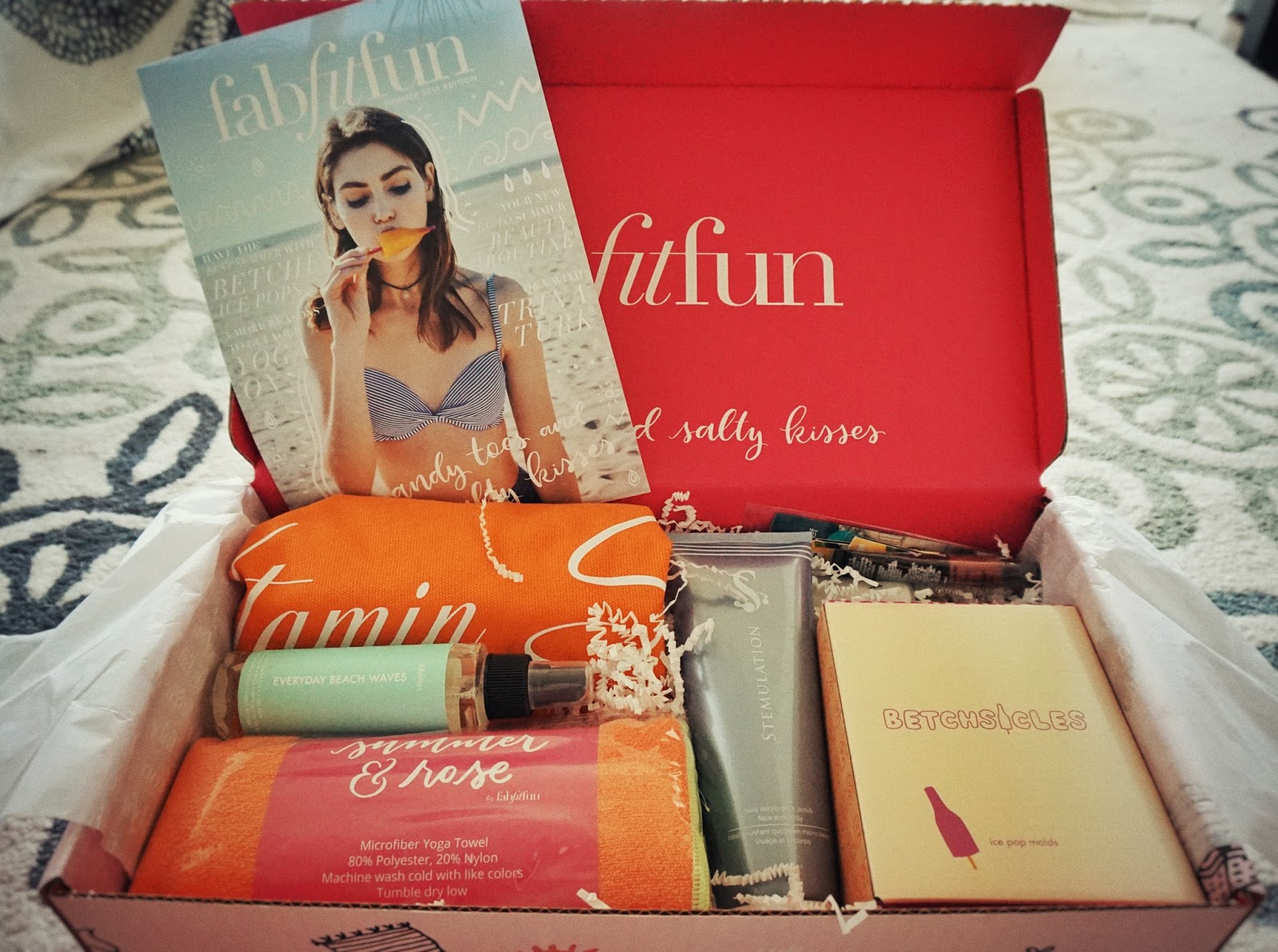 FABFITFUN SUMMER BOX REVIEW Kimcitron
