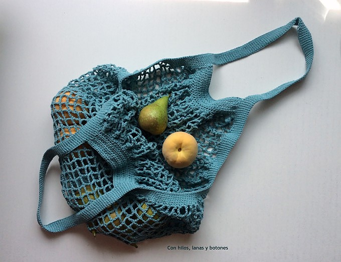 Con hilos, lanas y botones: French Market Bag