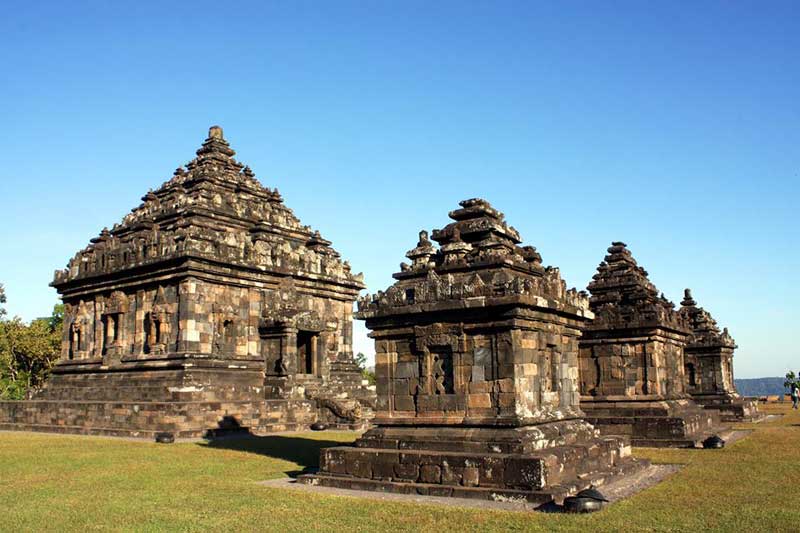 Indahnya Sunset di Candi Ijo Kalasan - RIAN SAADILLAH