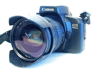 Canon EOS 700 QD, Sigma Zoom AF 21-35mm F3.5-4.2
