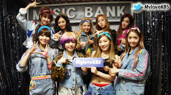 Kbs music. Music Bank. Girls Generation i got a boy Music Bank.