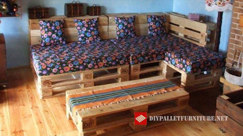 Mueblesdepalets.net: Sofa y cama con palets