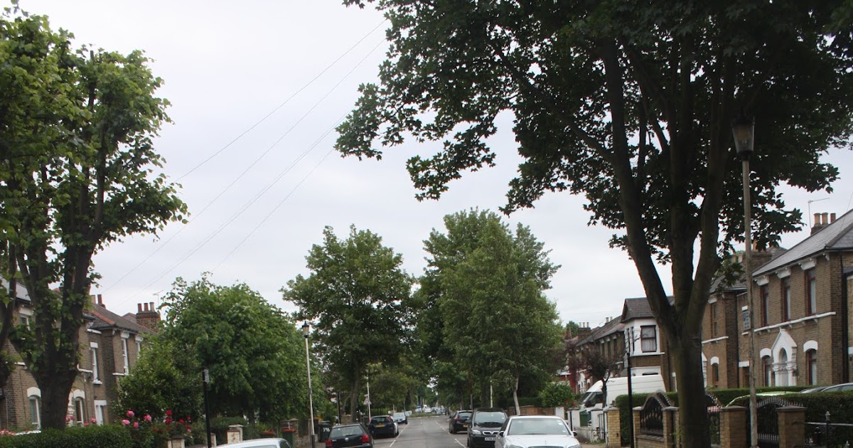 E7 Now & Then Residents' Parking Zone Claremont and Windsor Roads
