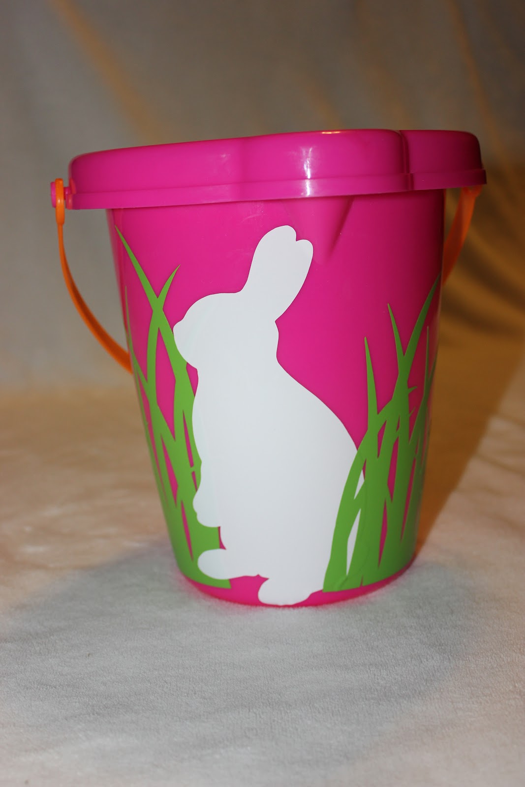 Vinyl Expressions Easter Baskets