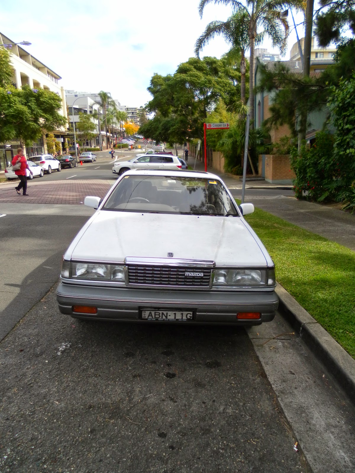 Mazda 929 hc