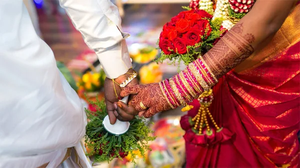 Government permits travel of bride/bridegroom and their accompanying relatives from other States, no quarantine required, Thiruvananthapuram, News, Marriage, Health, Health & Fitness, Police, District Collector, Kerala