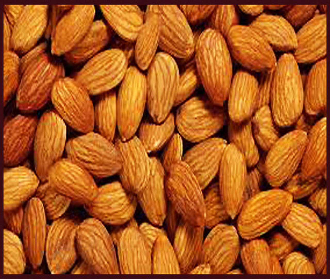 Almond, Vitamins exist in Almond, Types according to taste and area