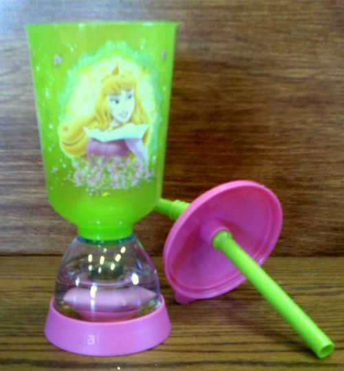 Treasure Box . . . . . 8816463 Disney Princesses Cup with Lid & Straw
