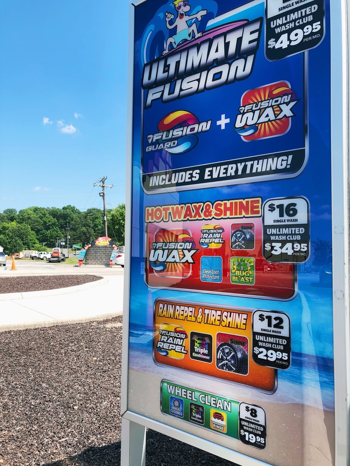 5 tips and tricks to keep your car clean everyday!