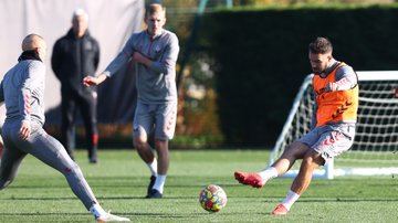 Liverpool VS Southampton match at EPL Maskani today evening photo Liverpool VS Southampton match at EPL Maskani today evening photo