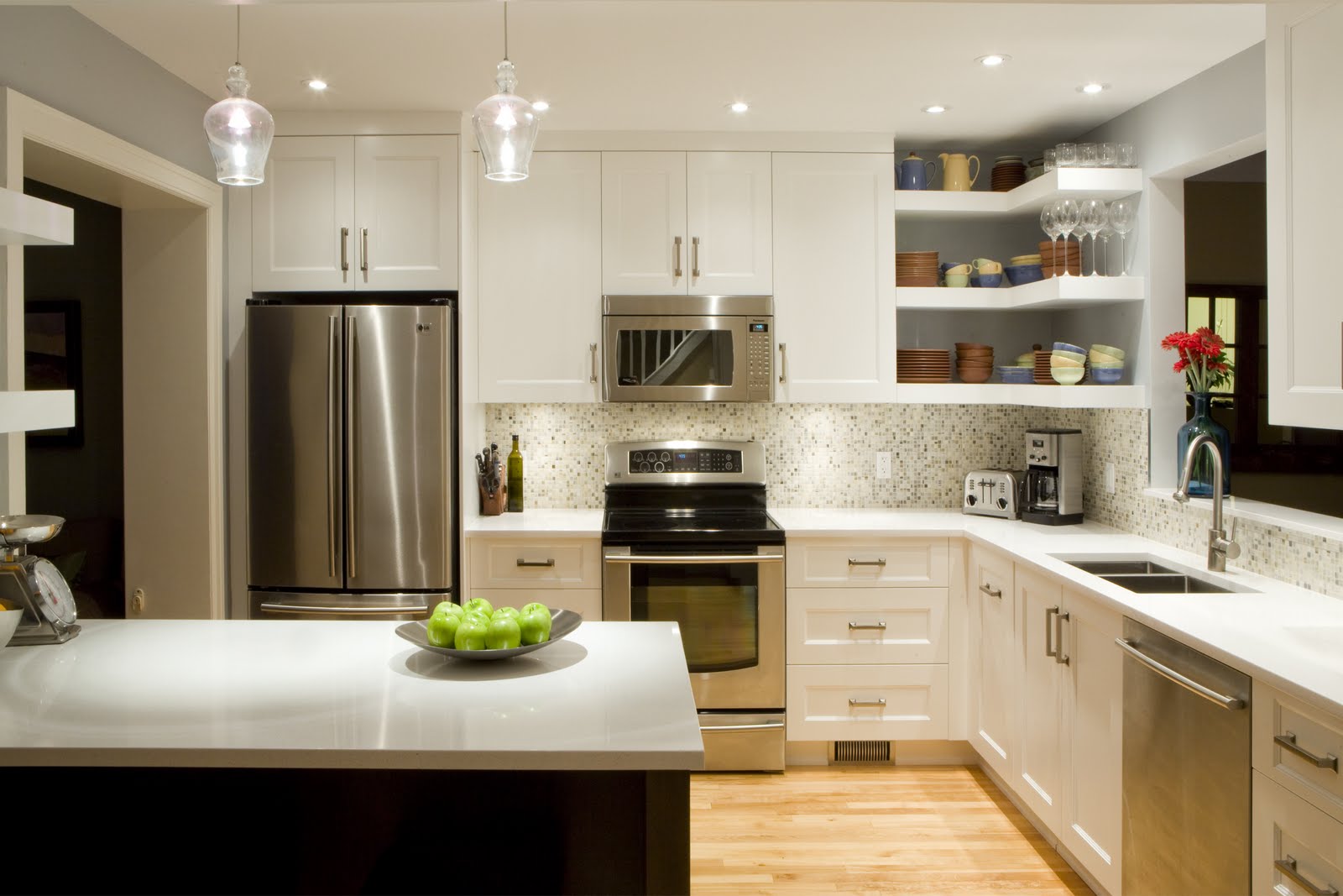 Picture Of Kitchen Cabinets