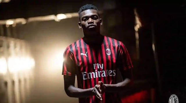 Newly promoted Leeds make enquiry for AC Milan striker Rafael Leao