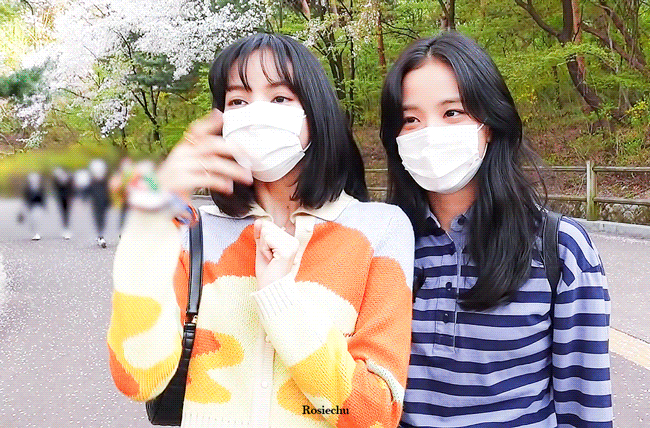 리사 유튜브에서 미모 뽐내는 블랙핑크 지수 - 꾸르
