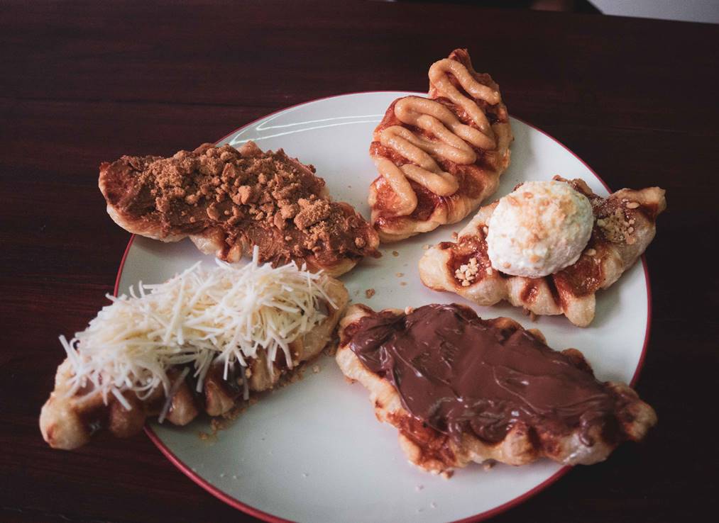 REVIEW POM SOUFFLE PANCAKE AND WAFFLE & PELIPUR LARA COFFEE DENPASAR