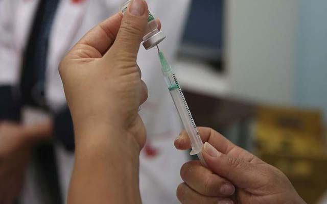 China inicia teste em humanos de duas vacinas contra a covid-19