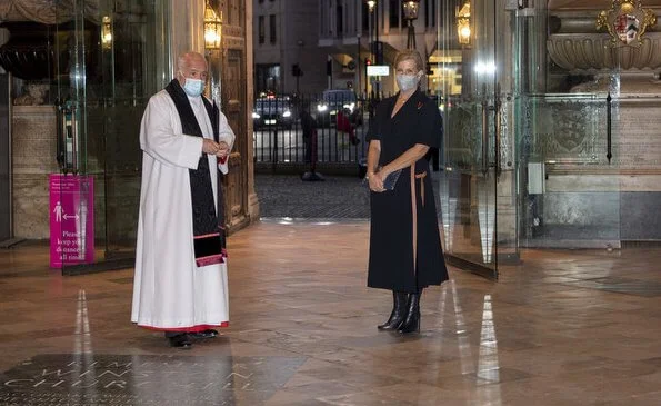 The Countess of Wessex attended the All Souls' Day service at Westminster Abbey. Mark Spencer navy swing midi blazer dress half sleeve