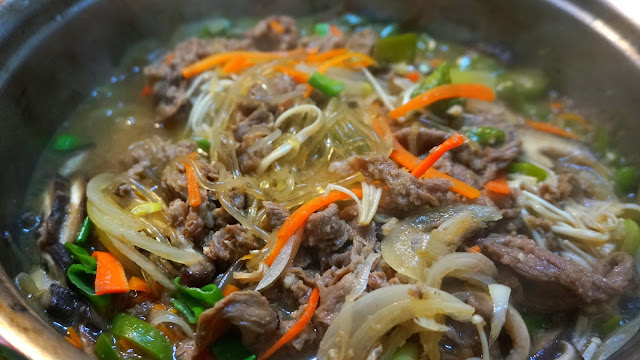 Recipe: Bulgogi (불고기) and Bulgogi Jeongol/Hot Pot (불고기 전골)