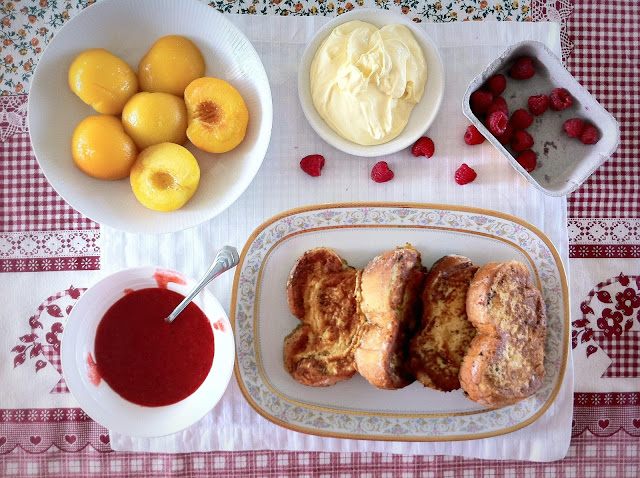 kayla marie's kitchen: Peach Melba French Toast