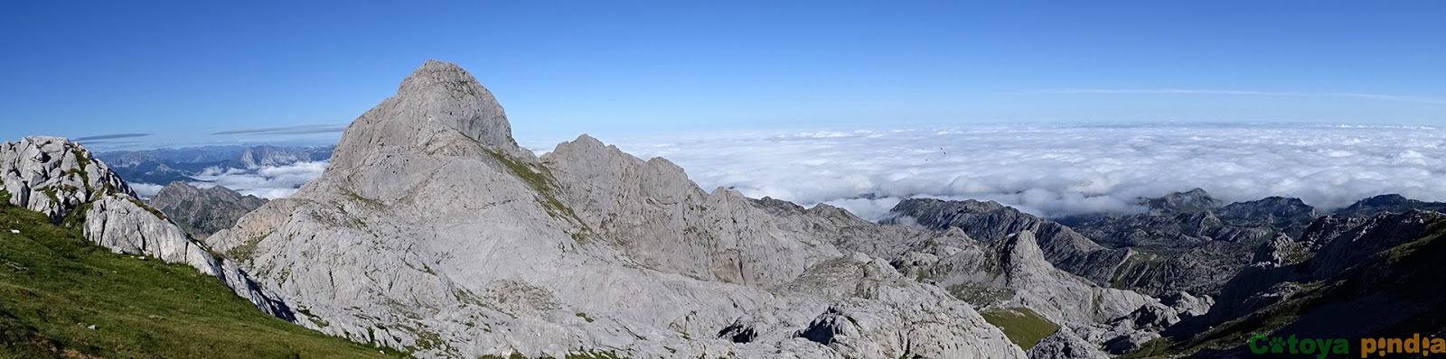 Torres de las Tres Marías