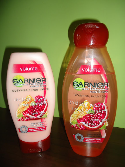 Garnier szampon i odżywka z serii Volume z drożdżami piwnymi i owocem granatu