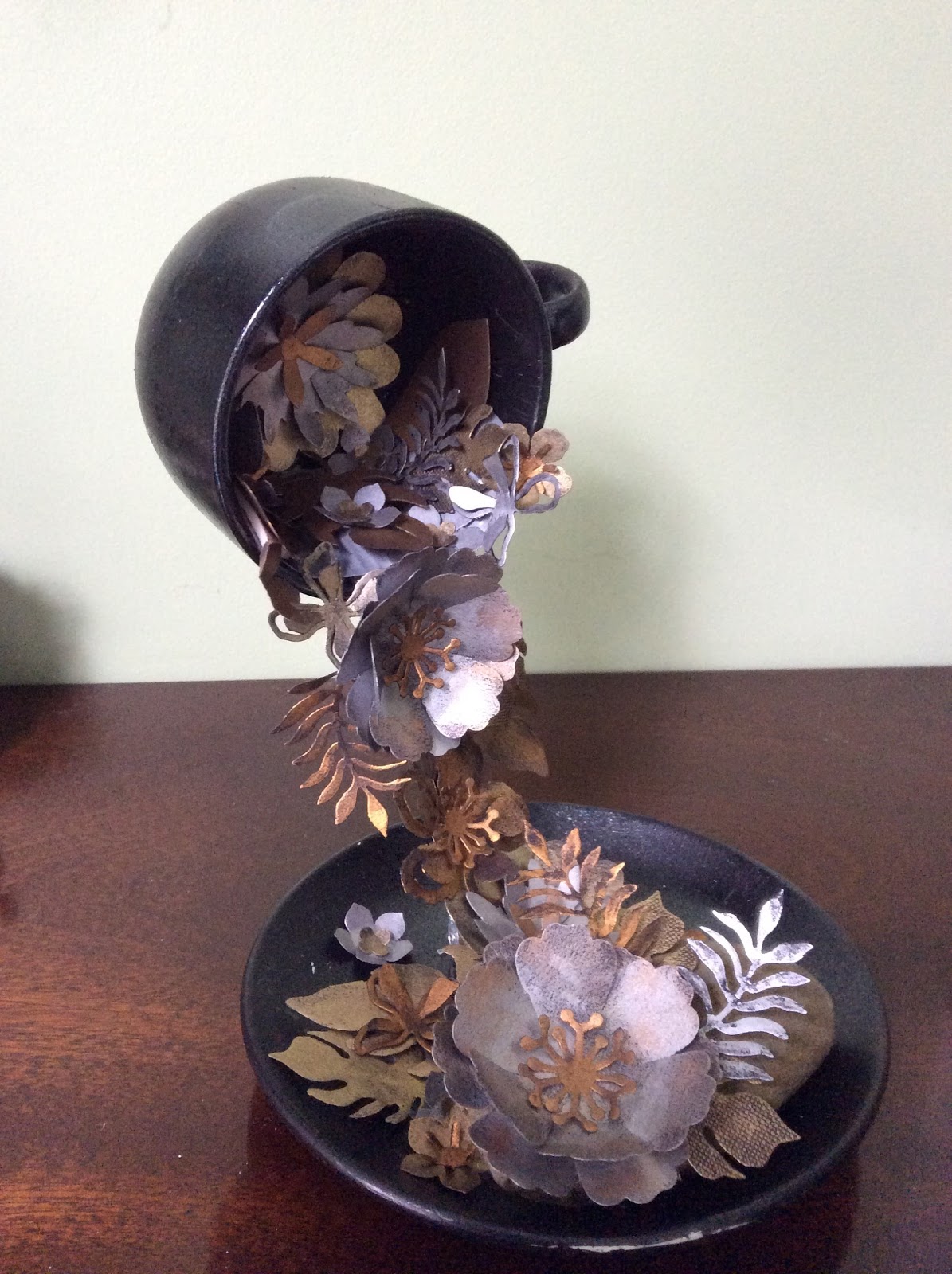 AmethyStar Crafting Floating cup and saucer tutorial