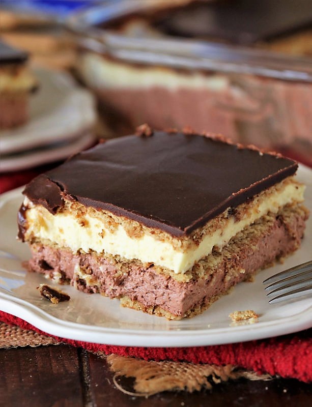 Vanilla & Chocolate NoBake Eclair Dessert The Kitchen is My Playground