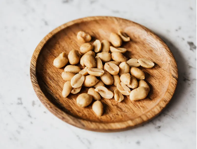 Peanuts Peanuts