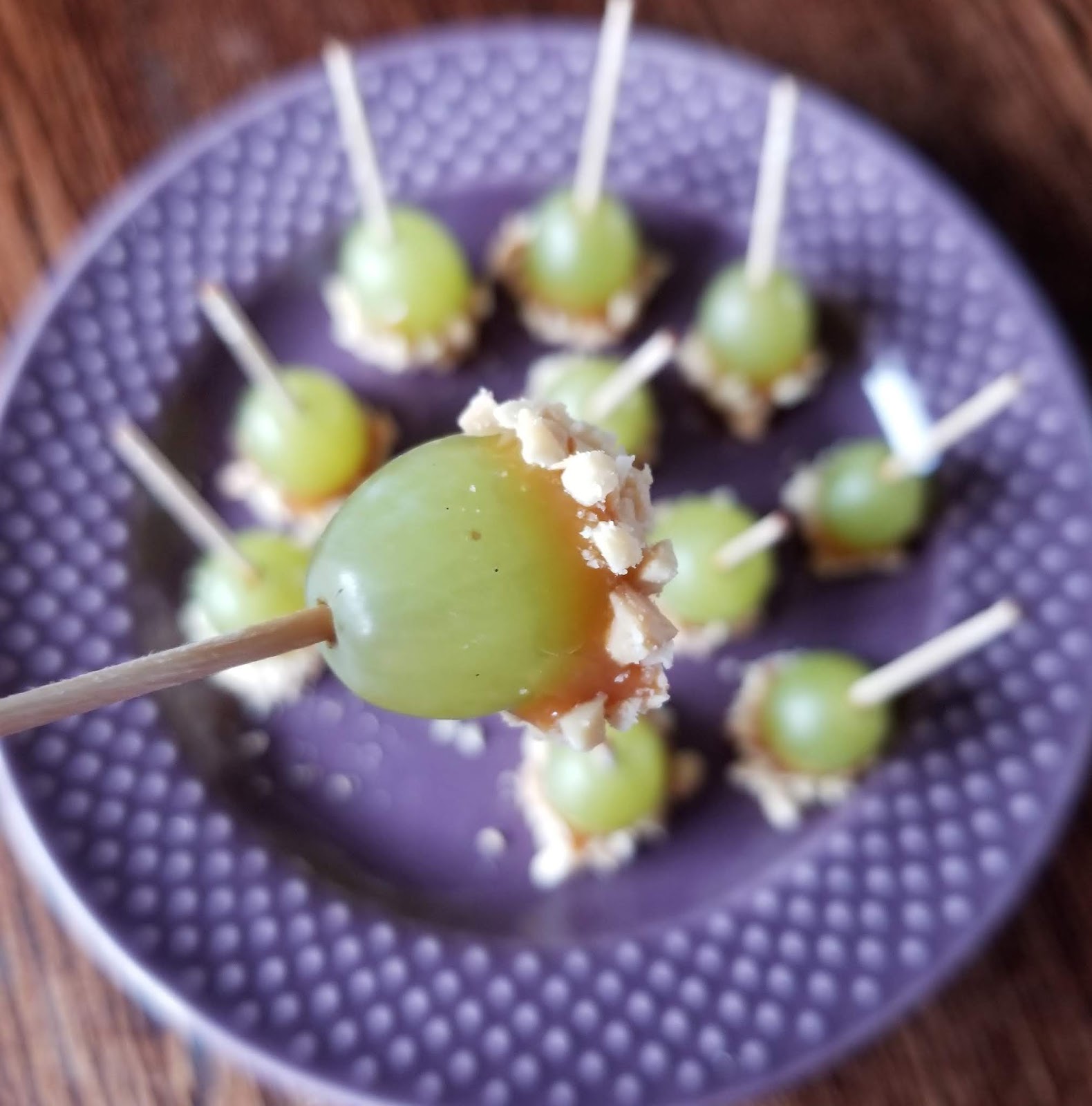 Once Daily DIY Caramel Apple Grapes