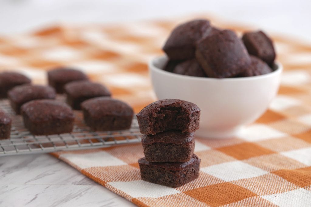 The Low Carb Diabetic Brownie Bites made the low carb / keto way