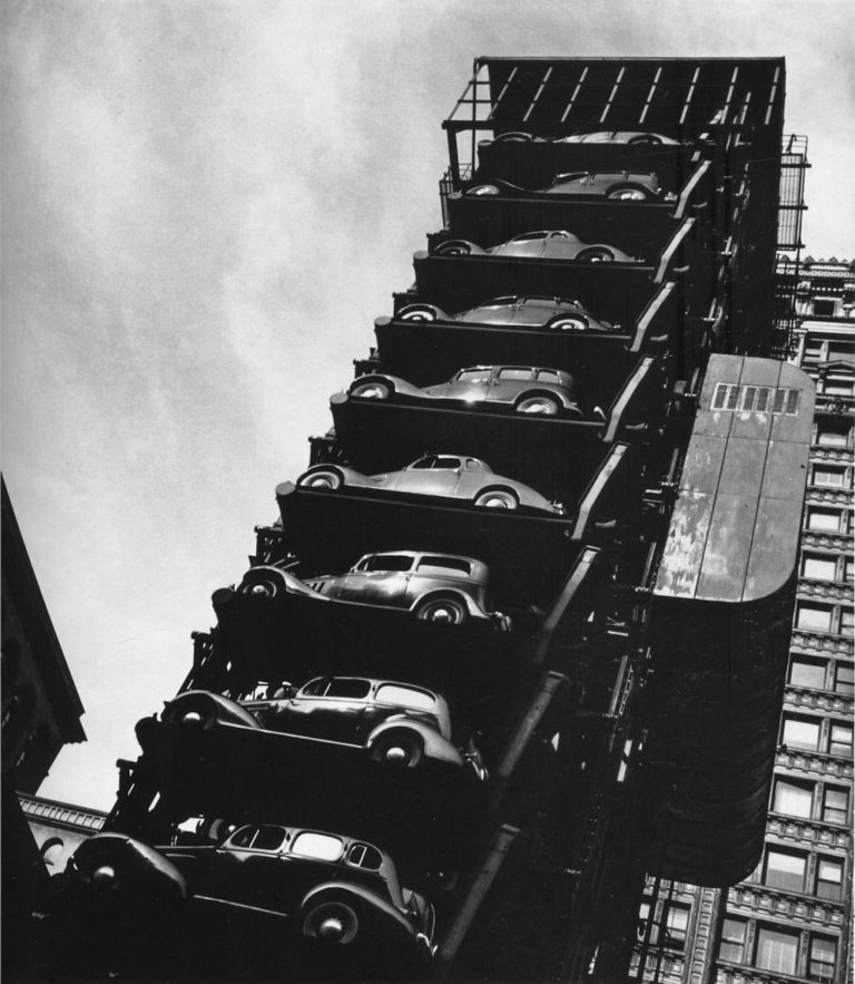 Space Saving Amazing Vintage Photographs of Vertical Parking Lots From