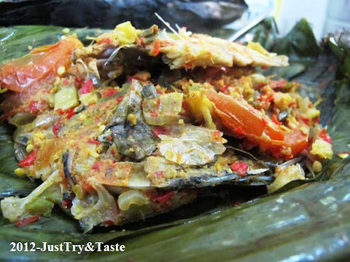 Resep Ikan Mujair Masak Woku Daun