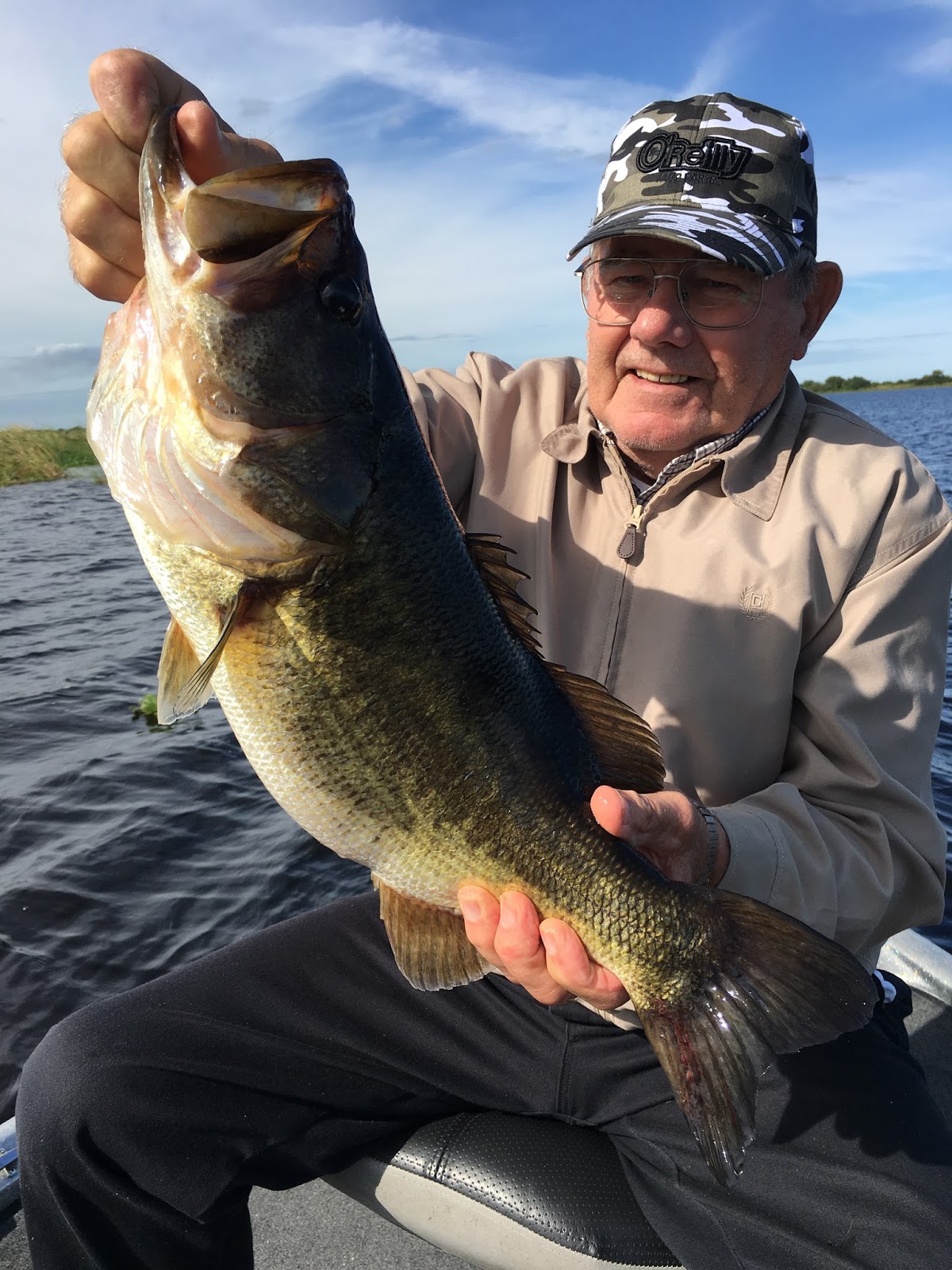 Okeechobee Fishing Report Lake Okeechobee Bass Fishing Fishing Guides
