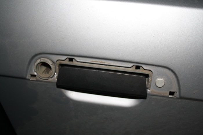 Авто руками офисного хомяка: Замена резинок вокруг внешних ручек ...