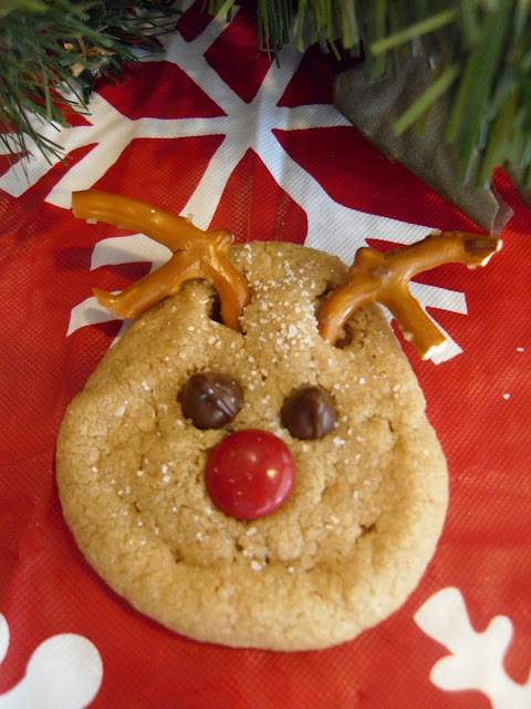 HollysHome Family Life: Super Easy Reindeer Peanut Butter Cookies