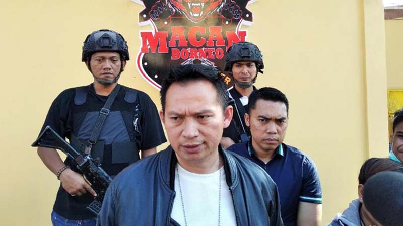 Polisi Temukan Ganja 2,5 Kg di Kamar Kos Mahasiswi di Samarinda Polisi Temukan Ganja 2,5 Kg di Kamar Kos Mahasiswi di Samarinda