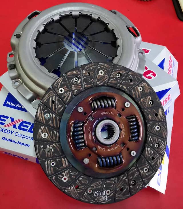 apa itu clutch plate kereta RosetaroDudley