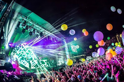 Imagine Music Festival Stage Special Effects CO2 Jets www.atlspecialfx.com Imagine Music Festival Stage Special Effects CO2 Jets www.atlspecialfx.com