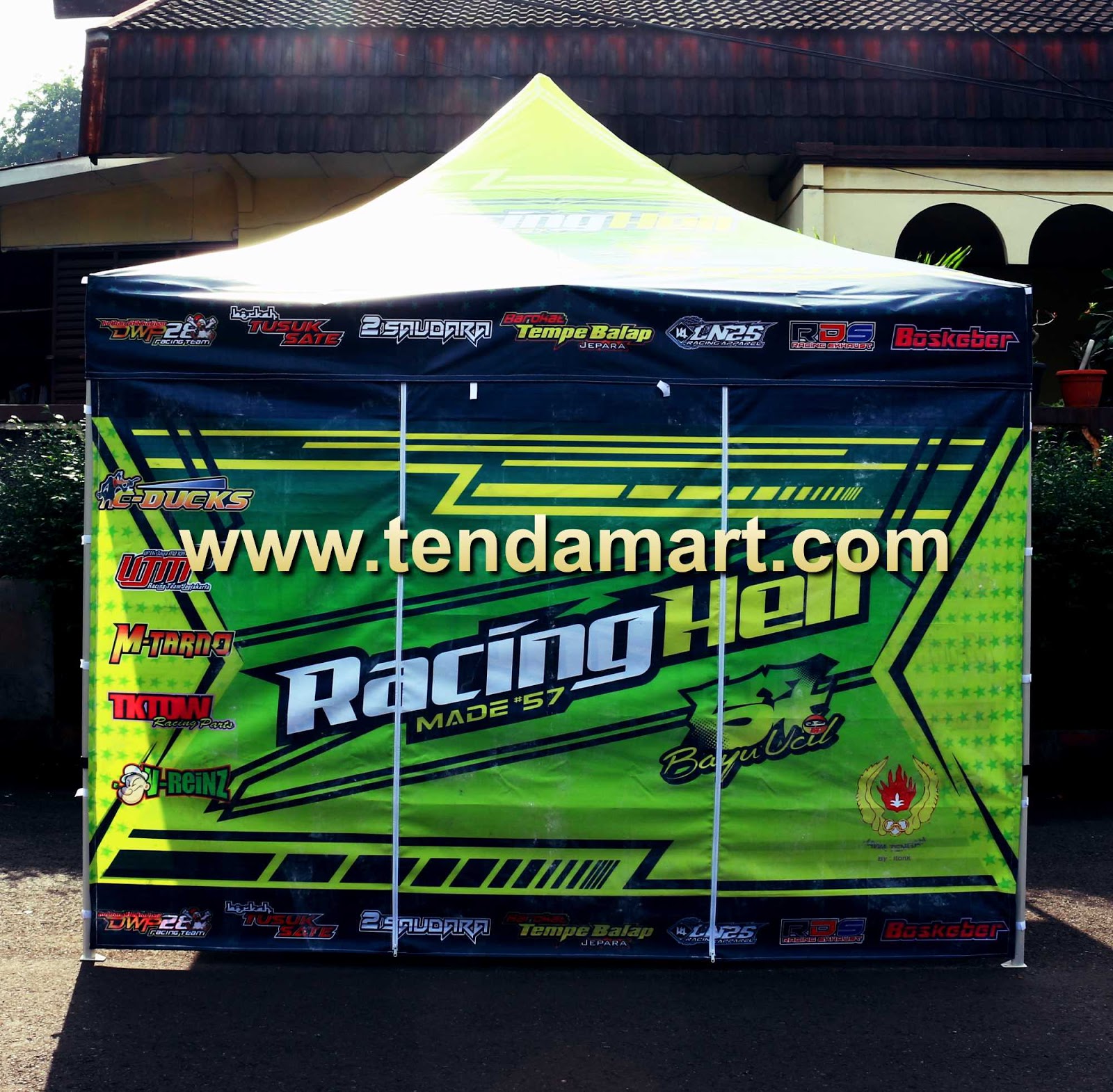 Set Porsche Majorette Set Majorette Porsche Racing Tent - Tenda Da Corsa Con Podio, 5 Auto E Lanciatore, Per Bambini 3+ Anni Burago 1/24