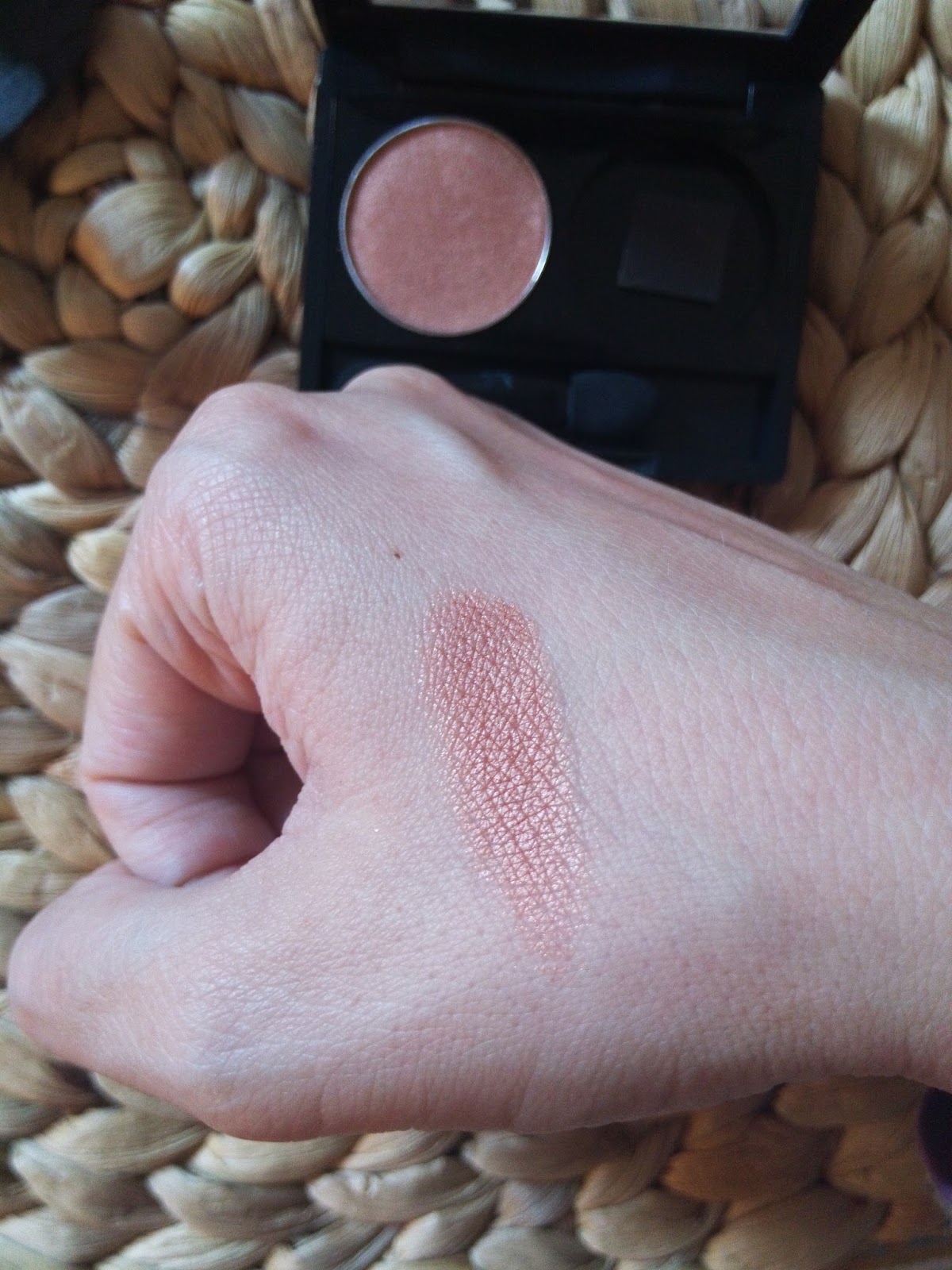 Green Life in Dublin Red Apple Lipstick Review