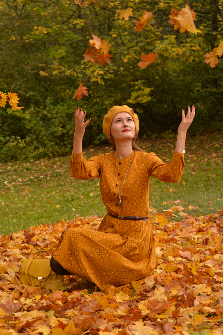 mustard yellow handmade dress, autumnal aesthetic, georgiana quaint, 1940s inspired vintage dress