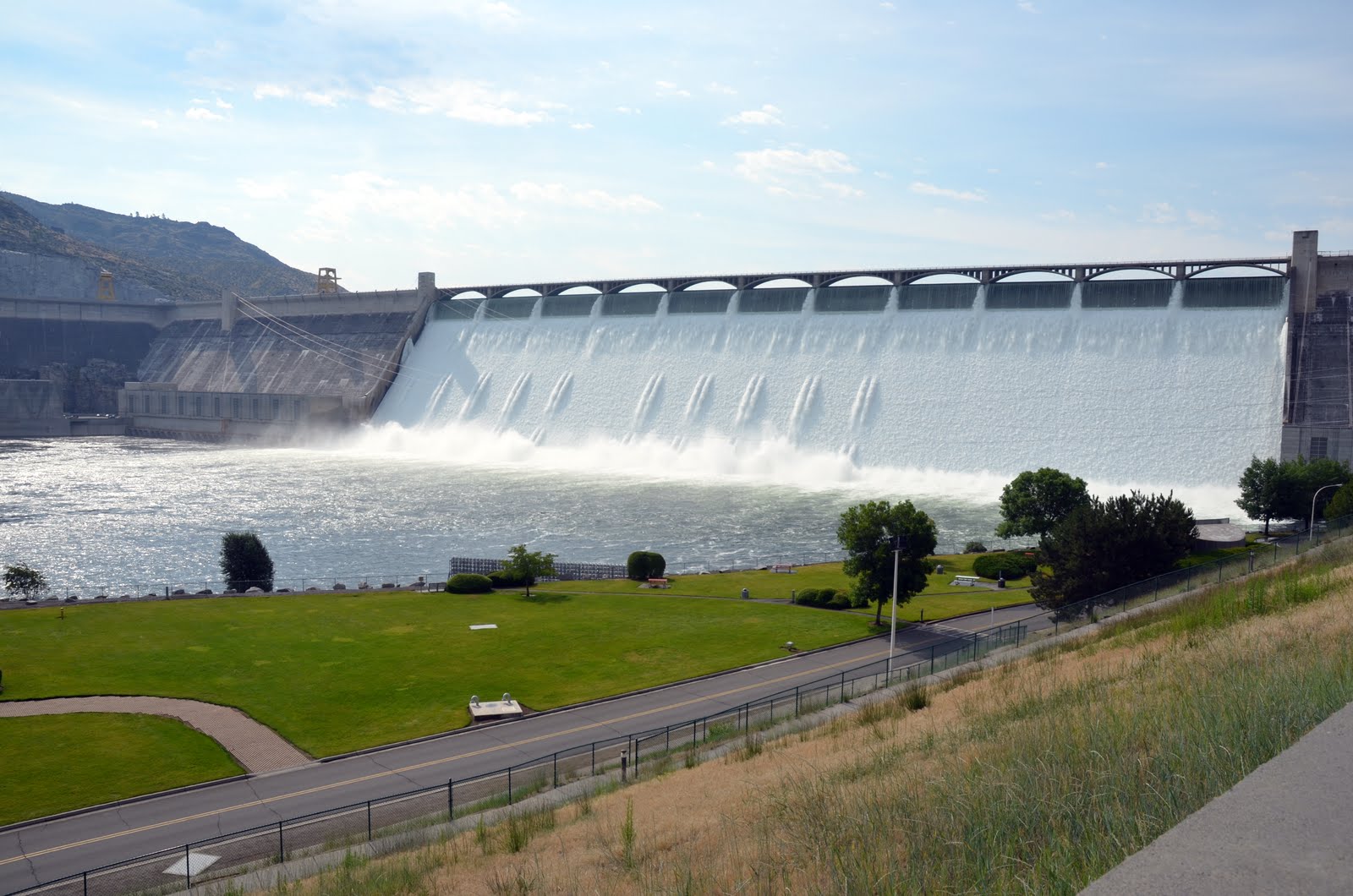 RVing Beach Bums Grand Coulee Dam, WA