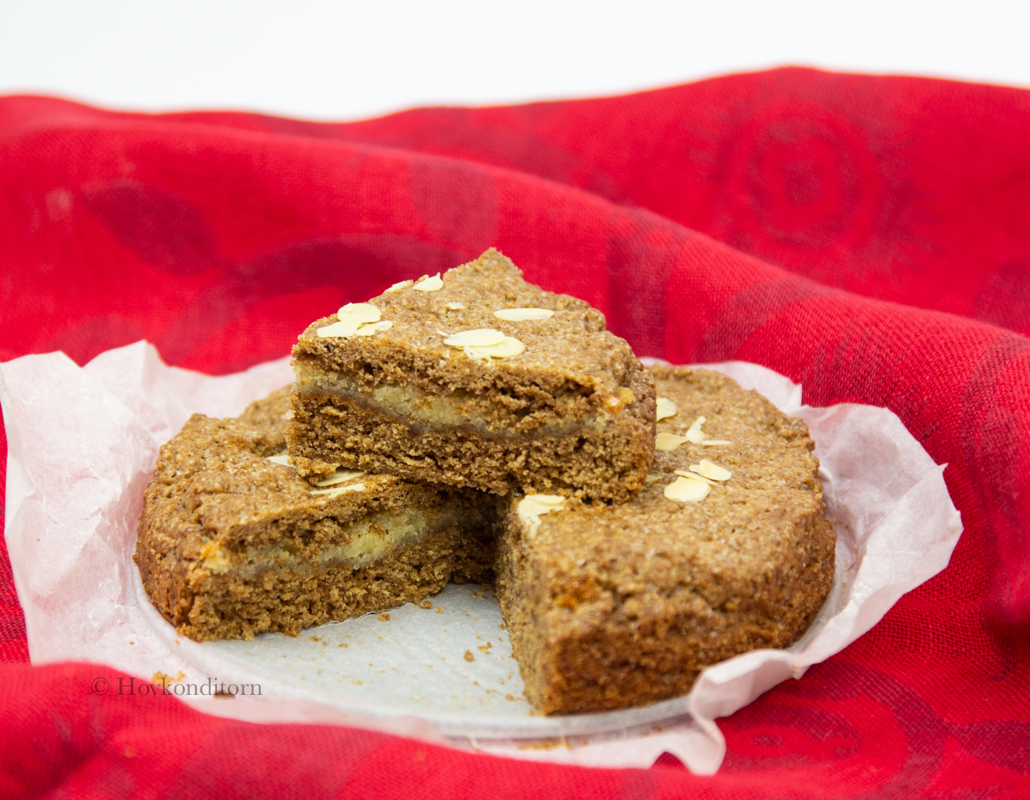 Filled Speculaas Cake