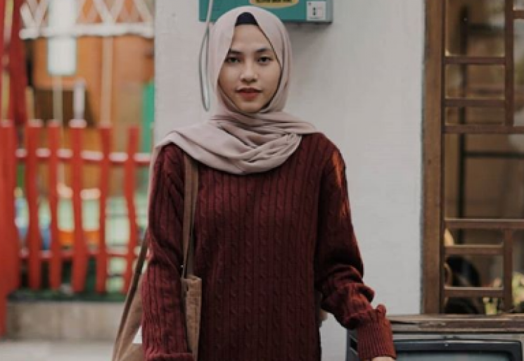 Lirik Lagu Halu - Feby Putri