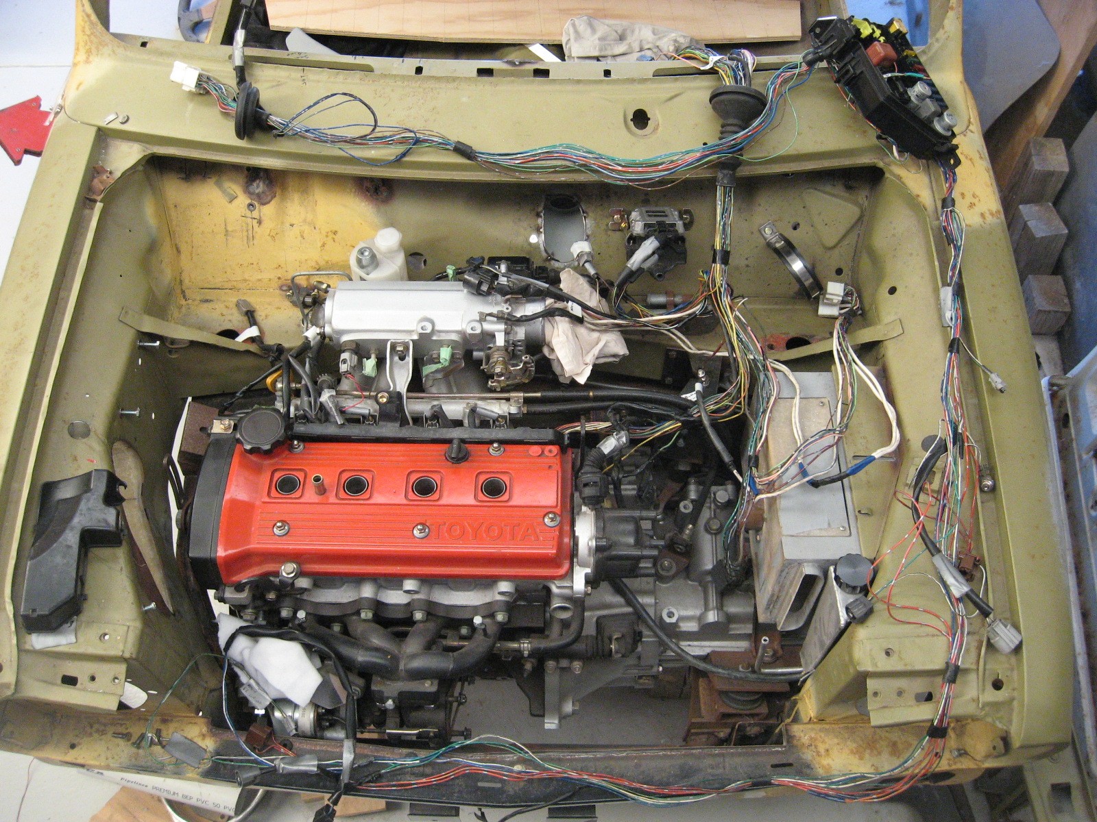 Stripping the wiring loom