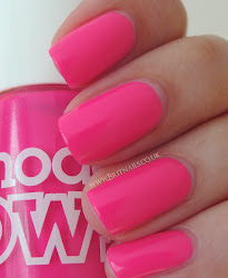 bubblegum models own pink polish nail nails swatches gum bubble