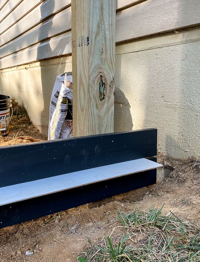 How to Build a Simple Modern Trash Can Screen | Little House of Four ...